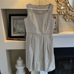 Sleeveless Elie Tahari dress